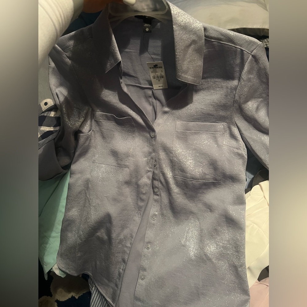 Slim Satin pockets SLIM Fit sizes XS. S. XXS Shine and bright colors.25$Each